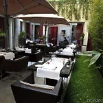 Hôtel De Sers Champs Elysées Paris 