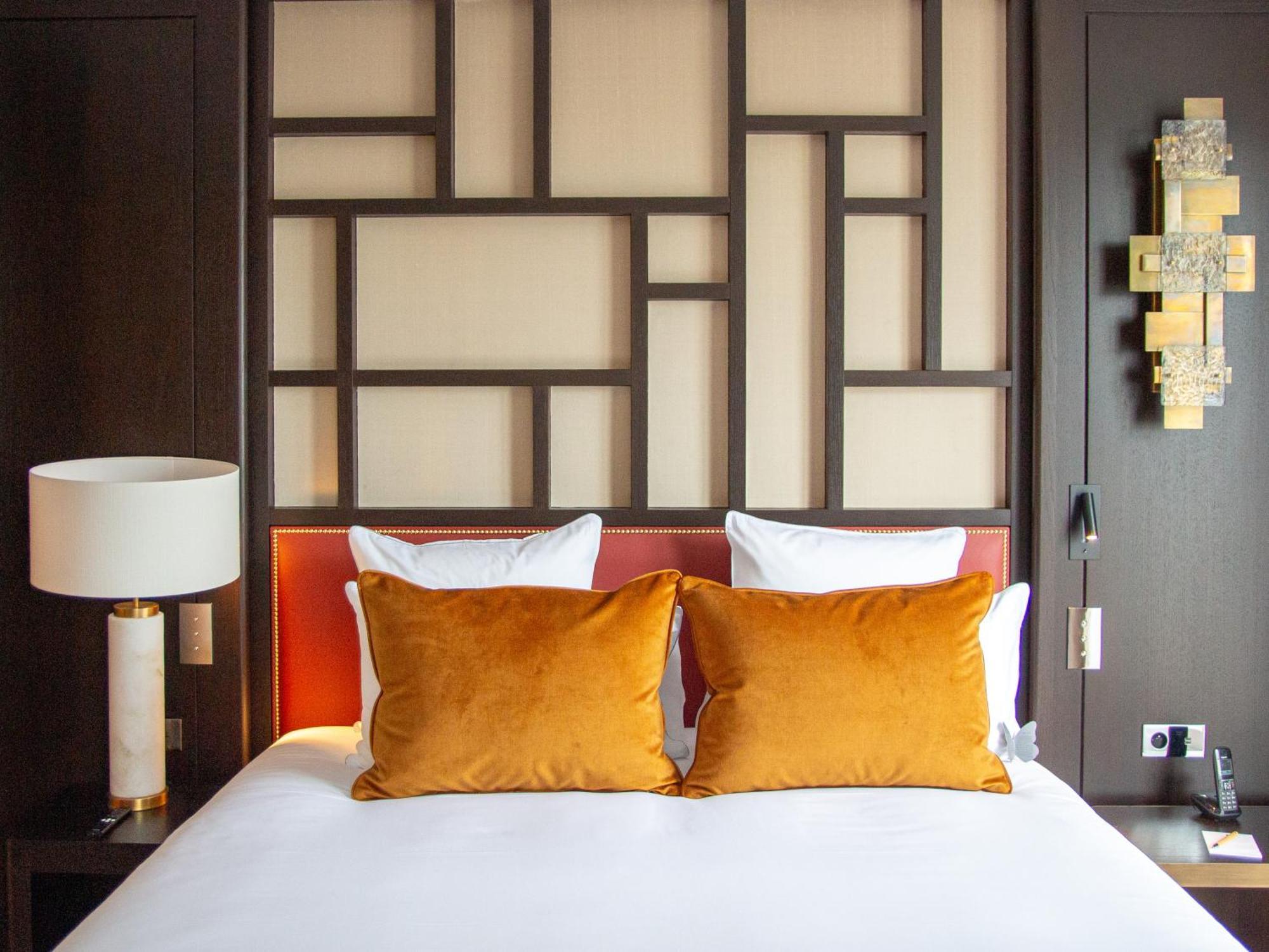 Hotel De Sers Champs Elysees Paris
