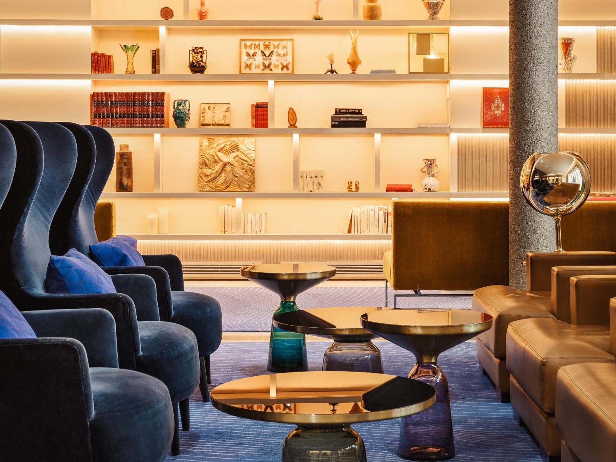 Hotel De Sers Champs Elysees Paris