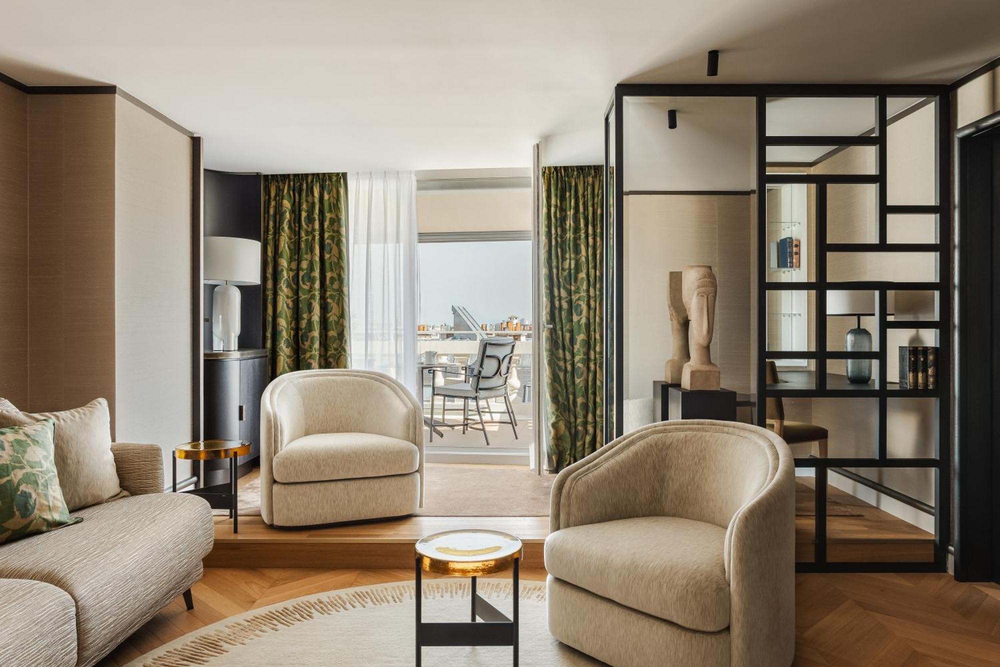 Hotel De Sers Champs Elysees 5*